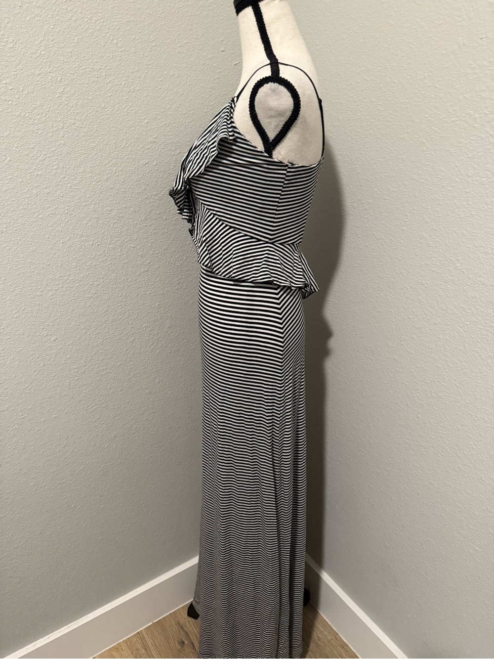 Max Studio Maxi Dress, Size S - Picture 5 of 7